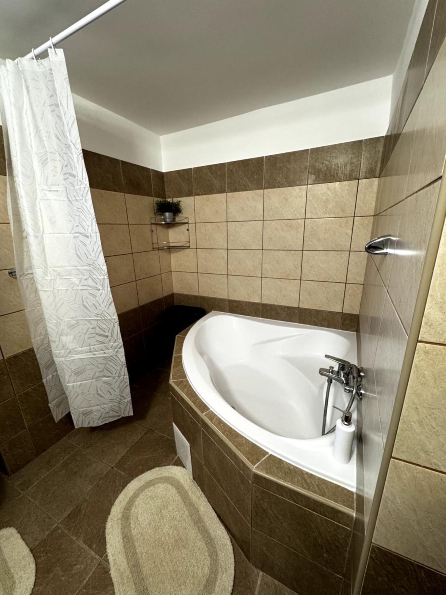 City Apartman Nyíregyháza المظهر الخارجي الصورة